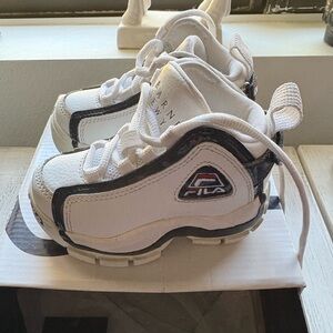 Fila / Barneys New York / Haus of Jr. White and Navy Sneakers